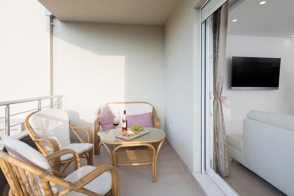 Ferienwohnung The Adriatic Pearl Split Podstrana Exterior foto